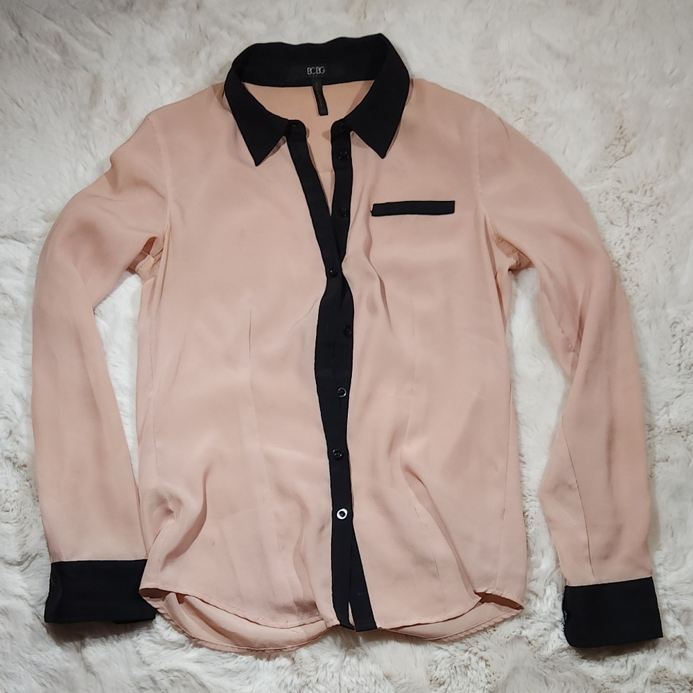BCBG salmon dress shirt